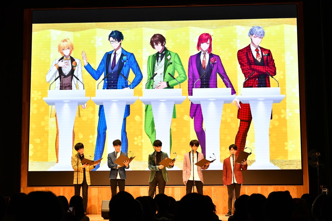 キャラクターのイメージカラーに合わせた衣装を纏ったSHIRANAMI 5のメンバー