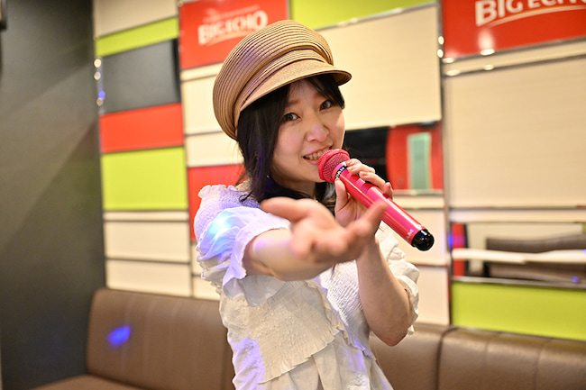 松田聖子の名曲を可憐に歌う中冨 杏子(なかとみ あんこ)さん