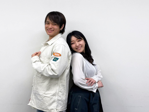 中冨杏子さん(右)神代麻那さん(左)